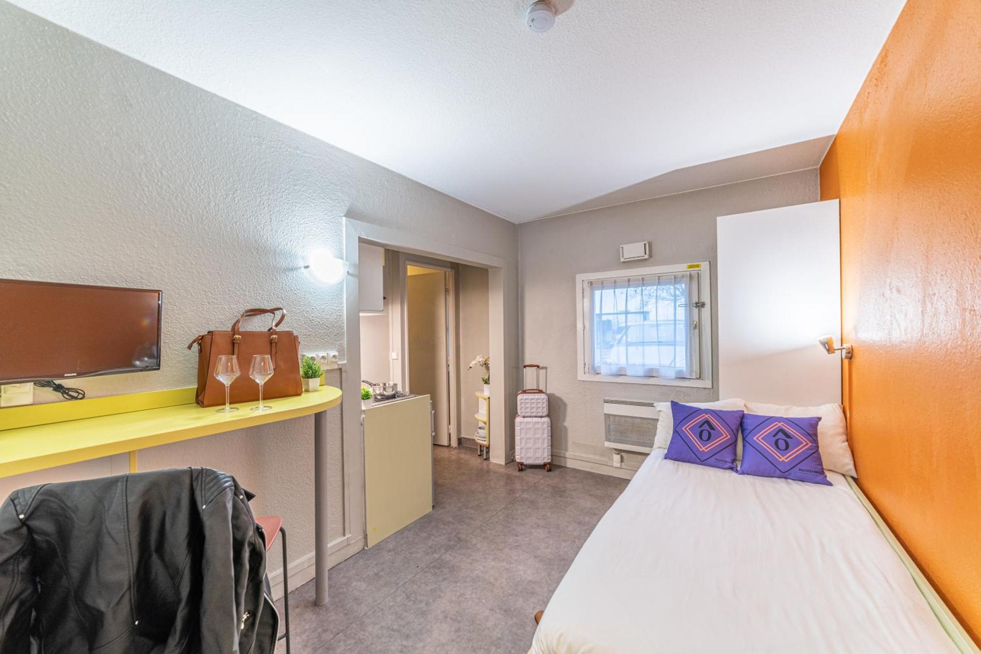 Montempo Apparthotel Cdg Goussainville グッサンヴィル エクステリア 写真